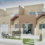 アパート Vivienda Aguas Nuevas Familiar & Deportivo トレビエハ