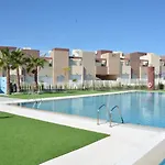 Vivienda Aguas Nuevas Familiar & Deportivo トレビエハ