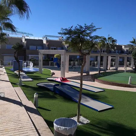 Vivienda Aguas Nuevas Familiar & Deportivo Lägenhet *