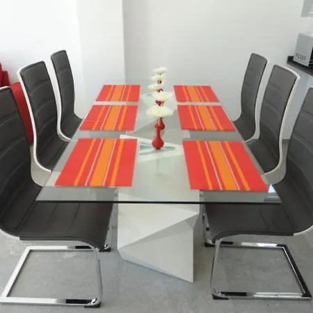 Vivienda Aguas Nuevas Familiar & Deportivo Lägenhet