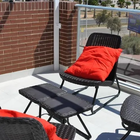 Vivienda Aguas Nuevas Familiar & Deportivo Lägenhet *