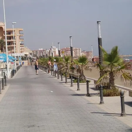Vivienda Aguas Nuevas Familiar & Deportivo Lägenhet *