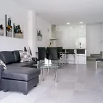 Апартаменты Vivienda Aguas Nuevas Familiar & Deportivo