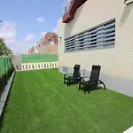 Vivienda Aguas Nuevas Familiar & Deportivo Апартаменты Торевьиа