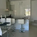 Апартаменты Vivienda Aguas Nuevas Familiar & Deportivo Торевьиа