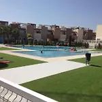 Апартаменты Vivienda Aguas Nuevas Familiar & Deportivo Торевьиа