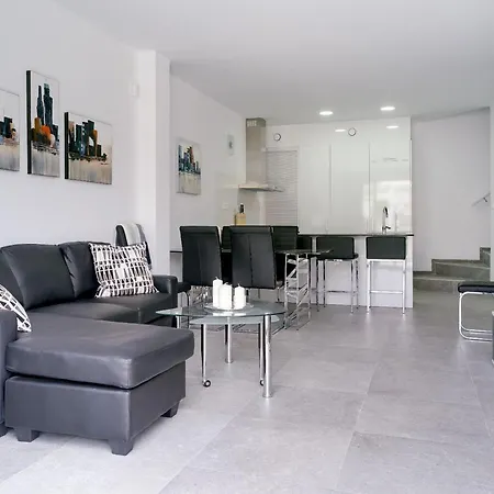 Lägenhet Vivienda Aguas Nuevas Familiar & Deportivo