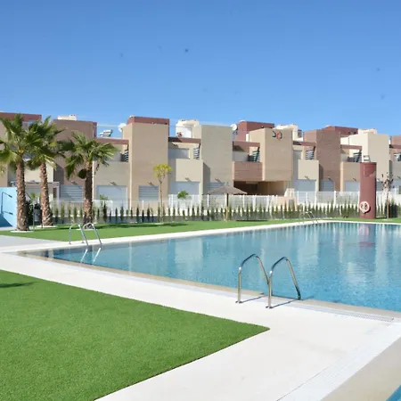 Vivienda Aguas Nuevas Familiar & Deportivo Торевьиа