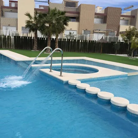 Vivienda Aguas Nuevas Familiar & Deportivo Appartement